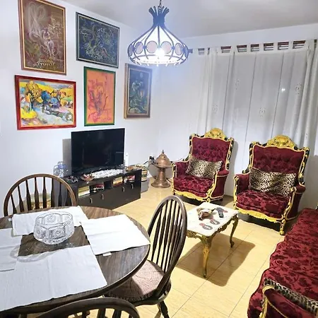 شقة Folklore Retreat With Art & Mountain Views