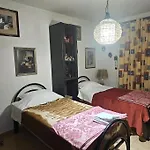 Folklore Retreat With Art & Mountain Views * Τίρανα