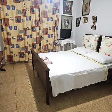 Apartment 2-bedroom With Dajti Mountain View