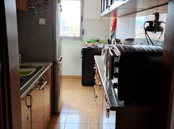 Folklore Retreat With Art & Mountain Views Apartmán *