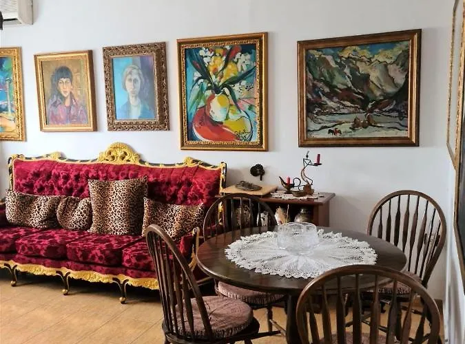 Folklore Retreat With Art & Mountain Views Tirana
