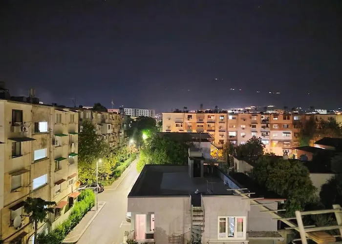 Folklore Retreat With Art & Mountain Views Apartment Tirana