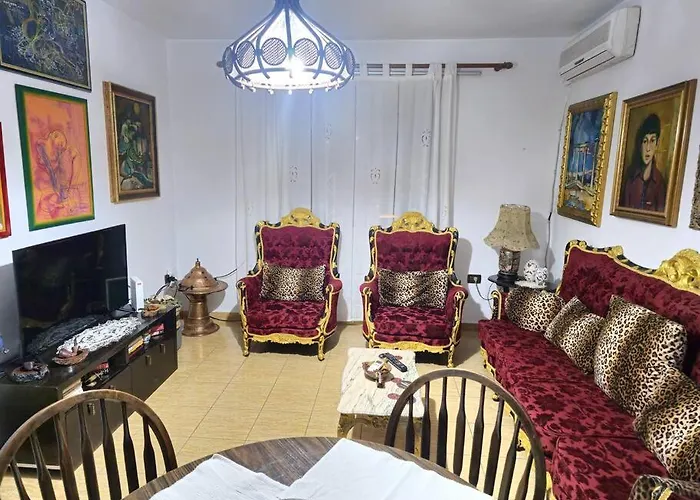 Folklore Retreat With Art & Mountain Views * Tirana